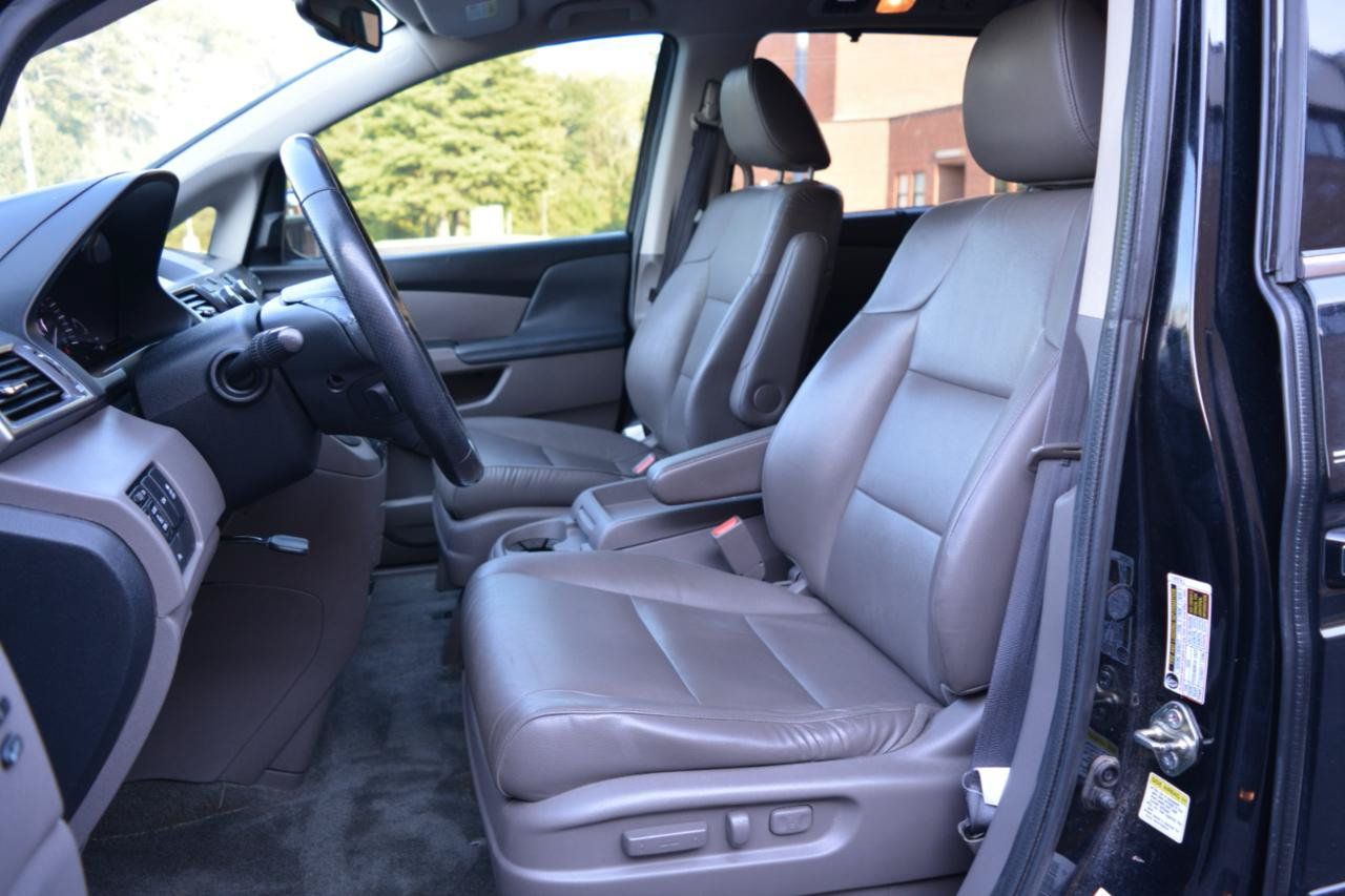 Used 2016 Honda Odyssey Touring image 10