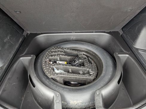 Used 2021 Jeep Grand Cherokee Limited AWD/4WD image 30