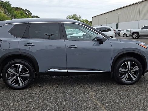 Used 2021 Nissan Rogue SL AWD/4WD image 9