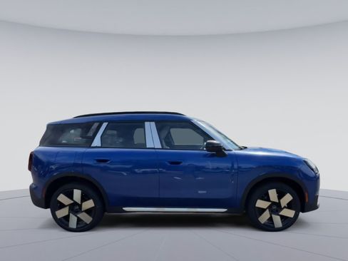 Certified 2025 MINI Cooper Countryman S AWD/4WD image 2