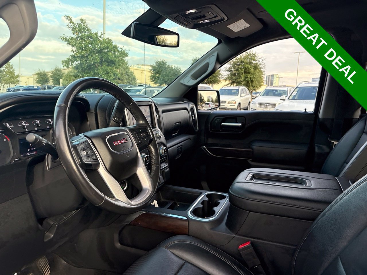 Used 2020 GMC Sierra 1500 SLT RWD image 17