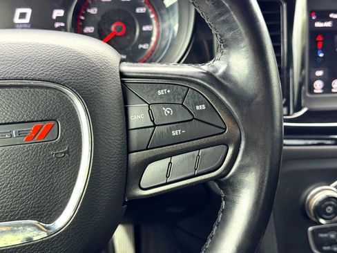 Used 2020 Dodge Charger SXT w/ Blacktop Package image 24