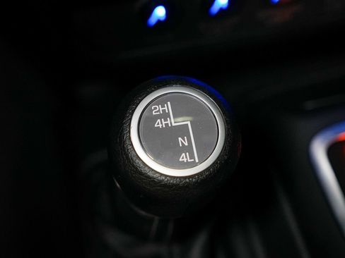 Used 2025 Jeep Wrangler Unlimited Sport AWD/4WD image 34
