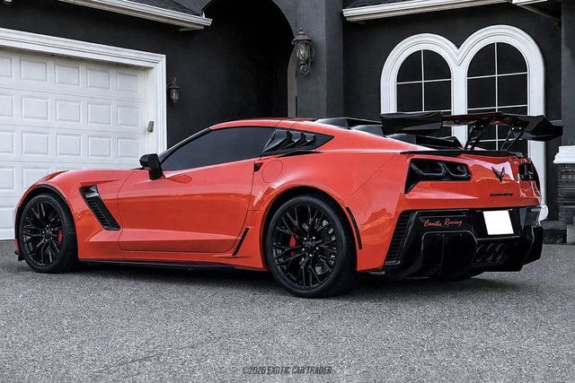 Used 2019 Chevrolet Corvette Z06 RWD image 6