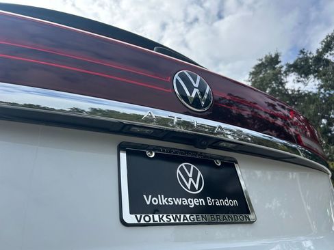 New 2026 Volkswagen Atlas Cross Sport SE image 46