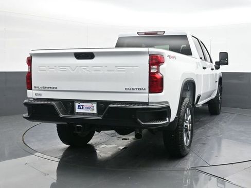 New 2026 Chevrolet Silverado 2500 Custom w/ Custom Value Package image 12
