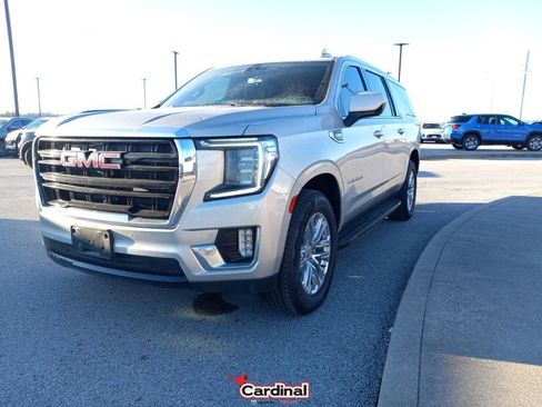 Used 2022 GMC Yukon XL SLE w/ Gmc Pro Safety Plus Package image 15