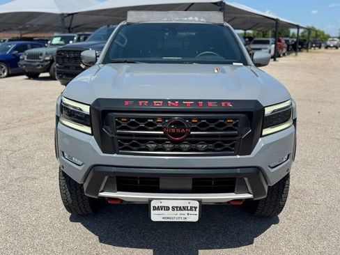 Used 2024 Nissan Frontier PRO-4X w/ Off-Road Protection Package AWD/4WD image 2