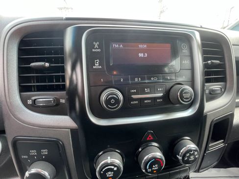Used 2015 RAM 3500 Tradesman w/ Power & Remote Entry Group AWD/4WD image 12