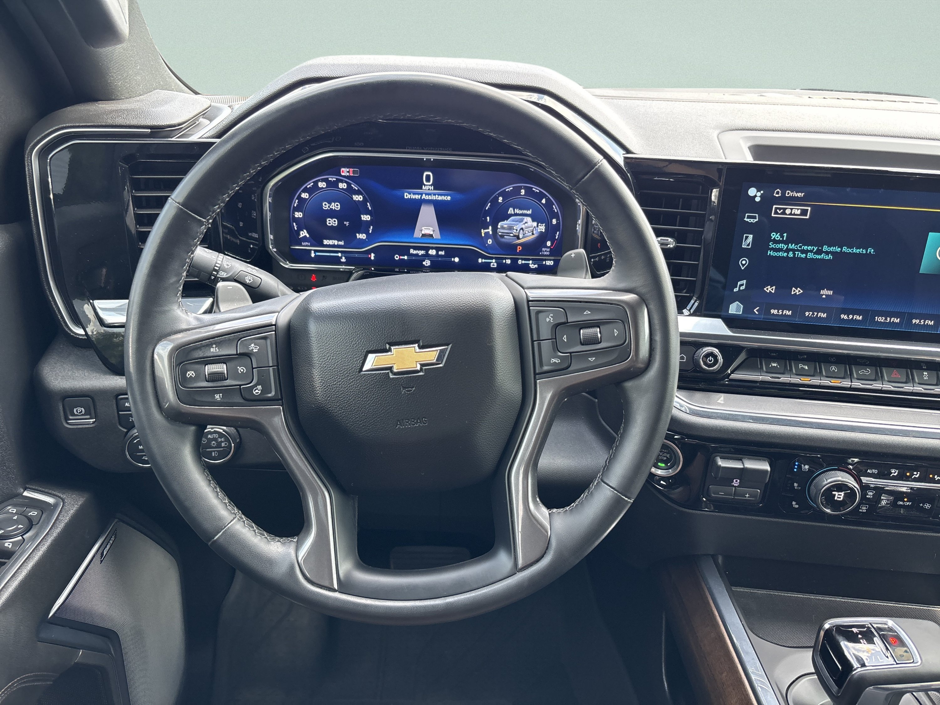 Used 2024 Chevrolet Silverado 1500 High Country AWD/4WD image 26