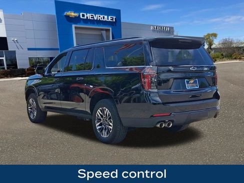 Used 2025 Chevrolet Suburban Z71 AWD/4WD image 24