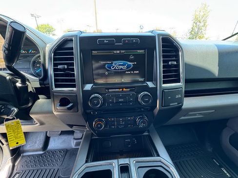 Used 2015 Ford F150 XLT w/ Equipment Group 302A Luxury RWD image 18