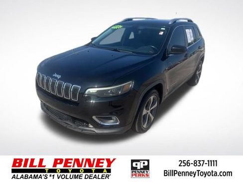 Used 2019 Jeep Cherokee Limited FWD image 1