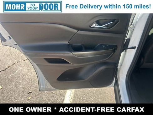 Used 2023 GMC Acadia SLT image 31