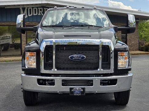 New 2026 Ford F750 2WD Crew Cab Super Duty image 19