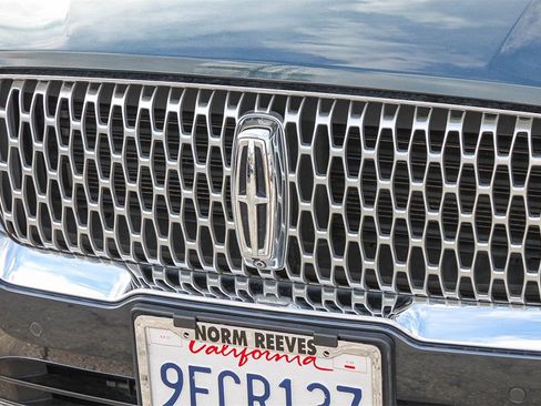 Used 2022 Lincoln Corsair Reserve image 6