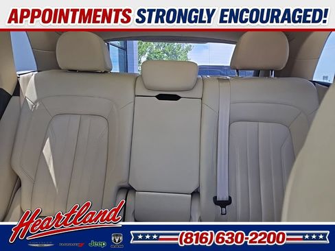Used 2018 Audi Q5 Prestige w/ Prestige Package AWD/4WD image 35