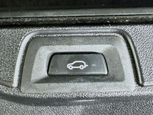 Used 2024 BMW X5 sDrive40i image 37