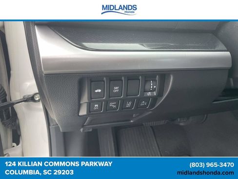 Used 2017 Subaru Legacy 2.5i Sport AWD/4WD image 19