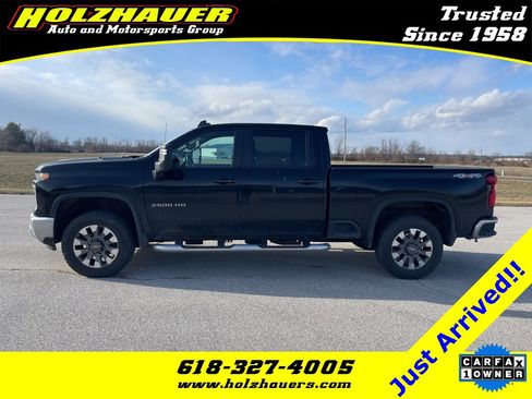 Used 2024 Chevrolet Silverado 2500 LT image 1