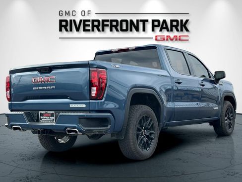 Used 2026 GMC Sierra 1500 Elevation image 3