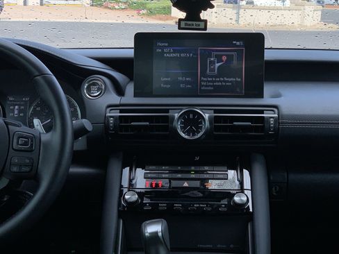 Used 2025 Lexus IS 350 F Sport RWD image 31