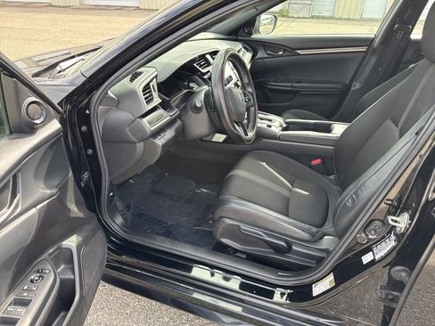 Used 2021 Honda Civic Sport image 14