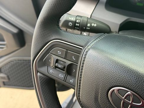 New 2026 Toyota 4Runner TRD Off-Road Premium AWD/4WD image 14