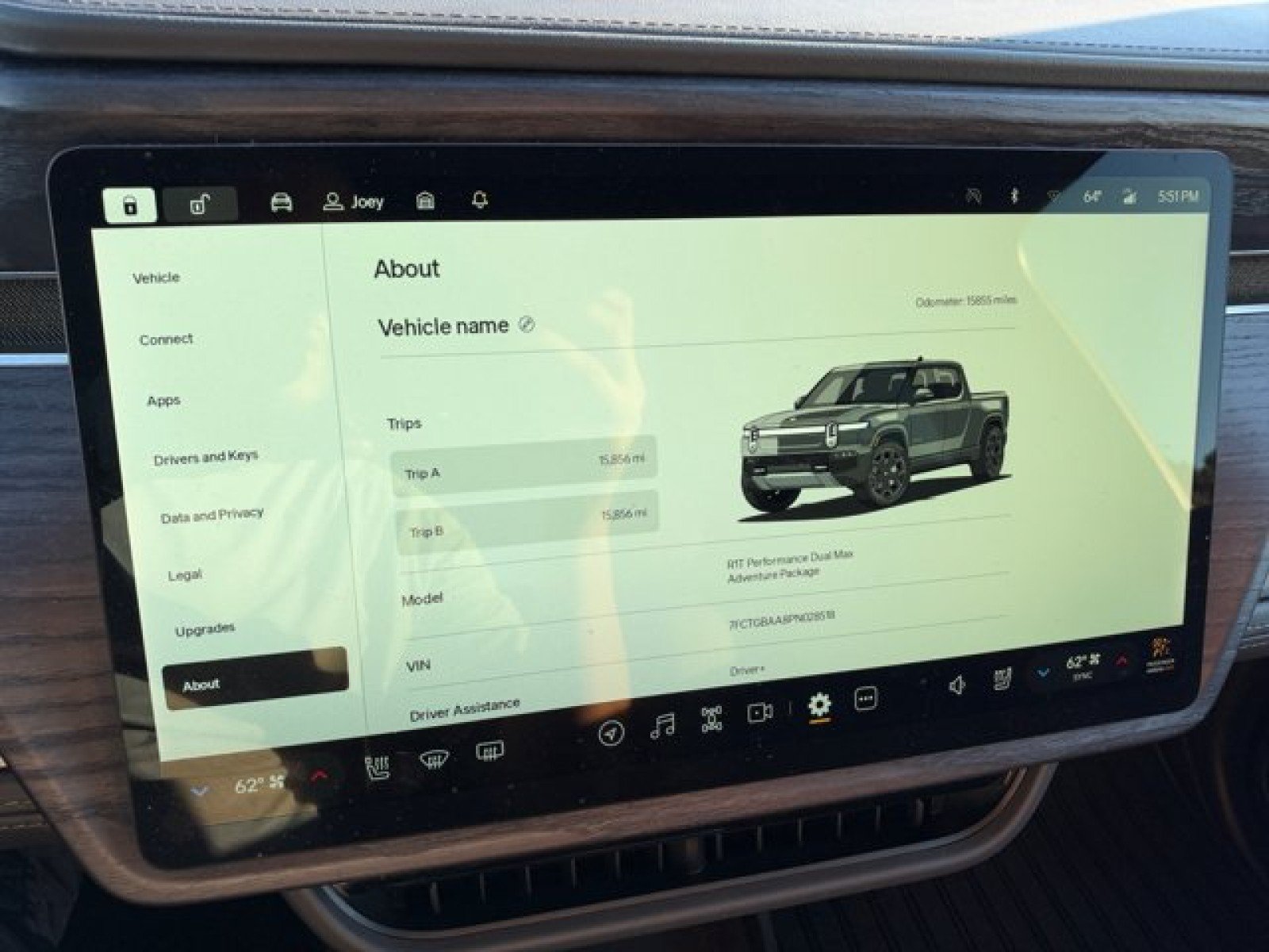 Used 2023 Rivian R1T Adventure Dual AWD/4WD image 27