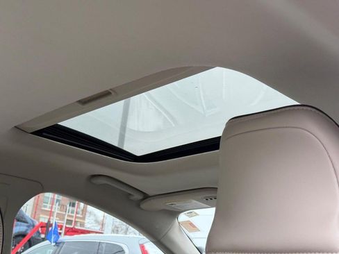 Used 2017 Ford Fusion Platinum image 14