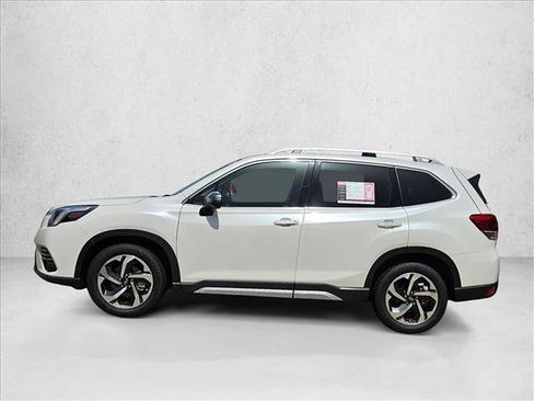 Used 2023 Subaru Forester Touring AWD/4WD image 8