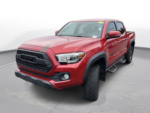 Certified 2021 Toyota Tacoma TRD Off-Road image 2