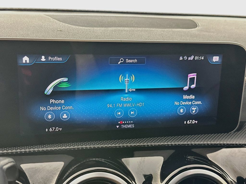 Used 2019 Mercedes-Benz A 220 w/ Premium Package image 17