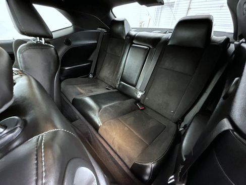 Used 2018 Dodge Challenger R/T Scat Pack image 18