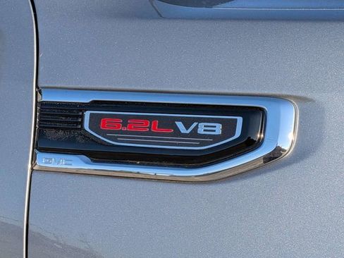 Used 2025 GMC Sierra 1500 Denali AWD/4WD image 11