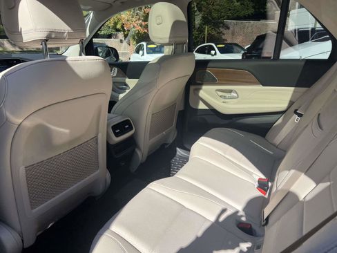 Certified 2022 Mercedes-Benz GLE 350 4MATIC image 37