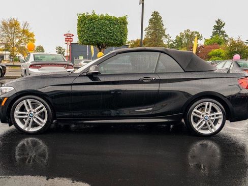 Used 2017 BMW 230i xDrive Convertible image 13