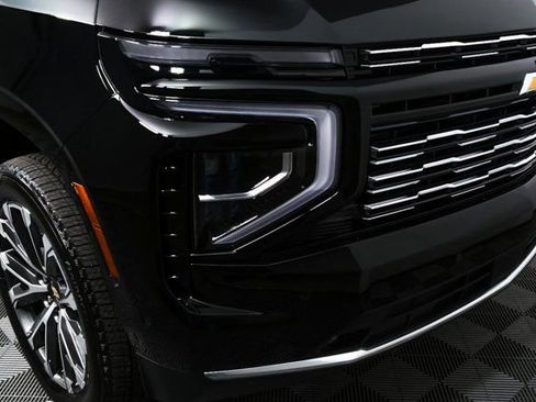 New 2026 Chevrolet Suburban High Country w/ Sun And Tow Package image 34