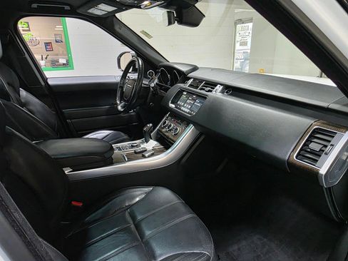 Used 2017 Land Rover Range Rover Sport SE AWD/4WD image 26