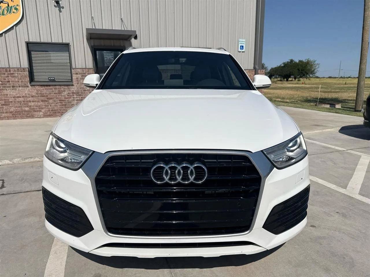 Used 2018 Audi Q3 2.0T Premium w/ Convenience Package FWD image 6