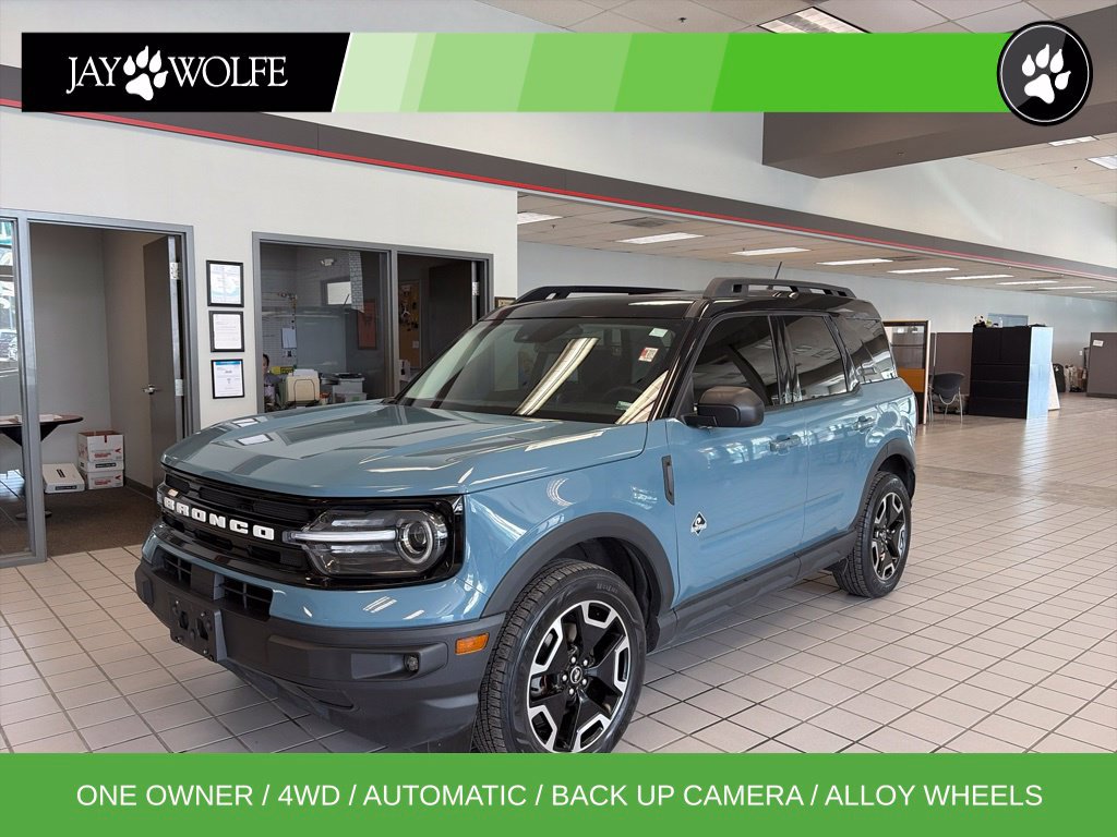 Used 2023 Ford Bronco Sport Outer Banks w/ Tech Package AWD/4WD image 1