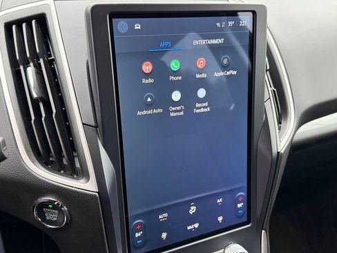 Certified 2022 Ford Edge SE w/ Black Appearance Package image 22