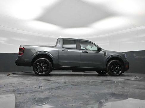 New 2026 Ford Maverick Lariat w/ Black Appearance Package image 36
