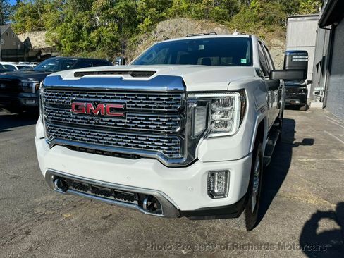 Used 2022 GMC Sierra 2500 Denali image 8