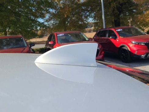 Used 2023 Honda Accord LX image 35