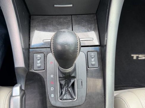 Used 2011 Acura TSX Sedan FWD image 21