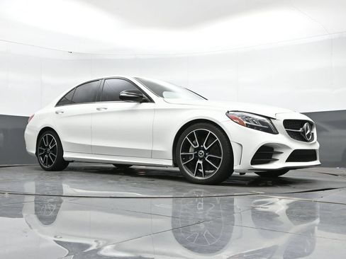 Used 2020 Mercedes-Benz C 300 Sedan image 41