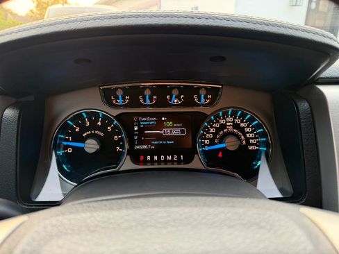 Used 2013 Ford F150 Platinum RWD image 14