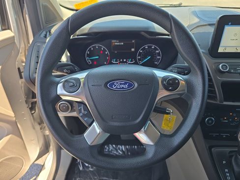 Used 2019 Ford Transit Connect XLT FWD image 22