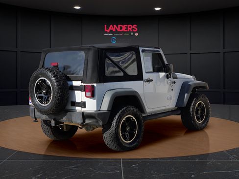Used 2013 Jeep Wrangler Sport w/ Connectivity Group AWD/4WD image 4